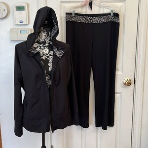 Shanghai size XL Black two piece high rise wide leg hooded zip front track suit